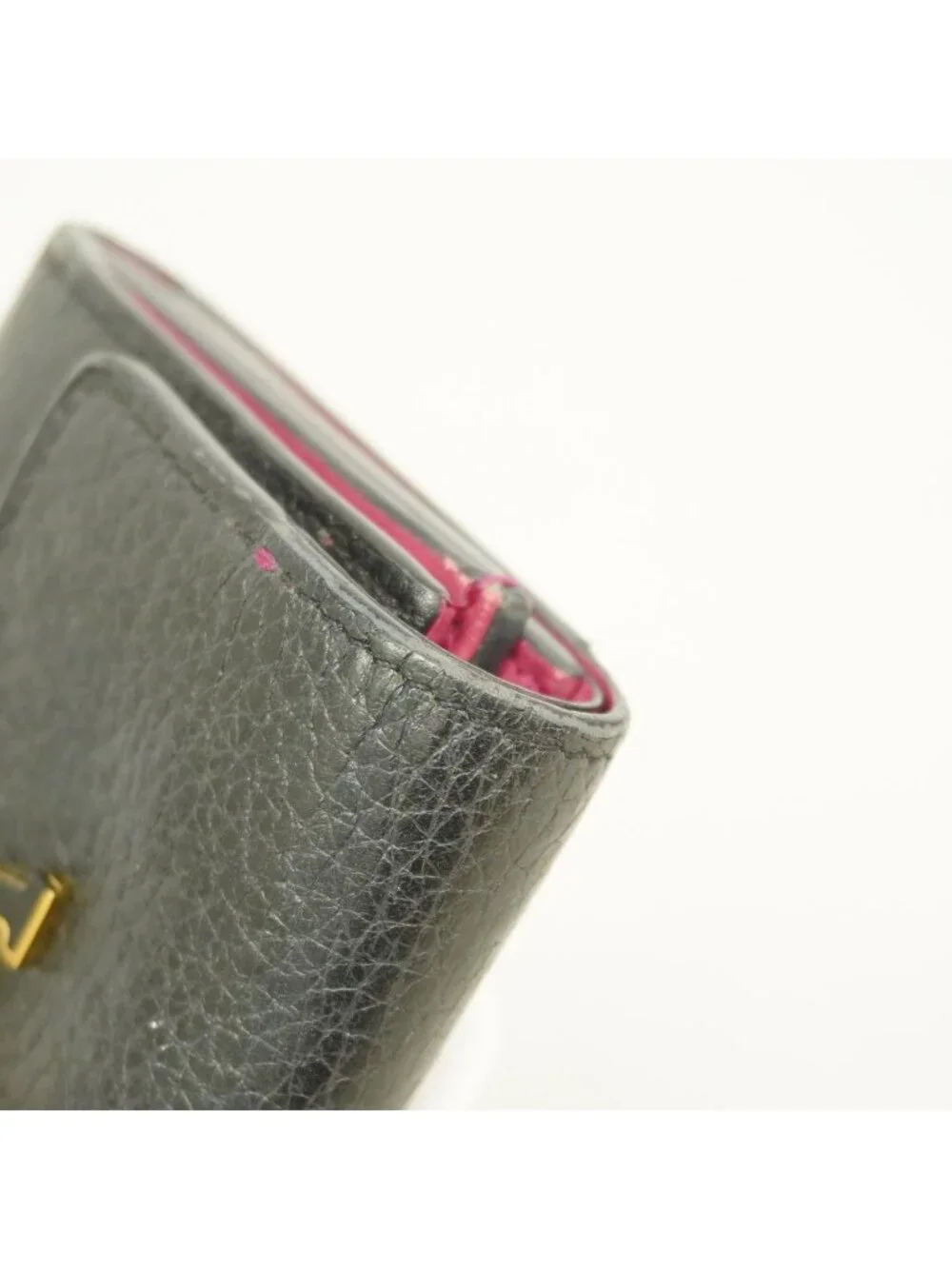 Louis Vuitton Trifold Wallet Taurillon Portefeuille Capucines XS Noir